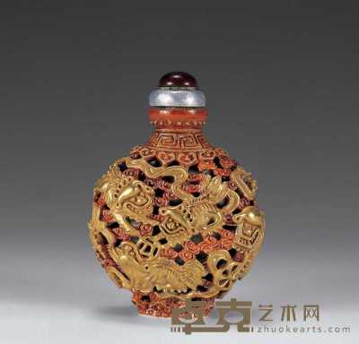 清 雕瓷镂空金彩狮子鼻烟壶 高5.8cm